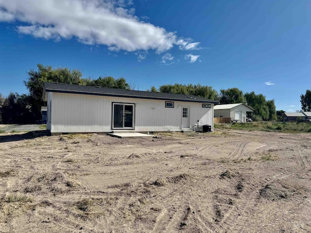 150 Sunset Dr N, Hagerman, ID 83332 - rear view of house with central AC