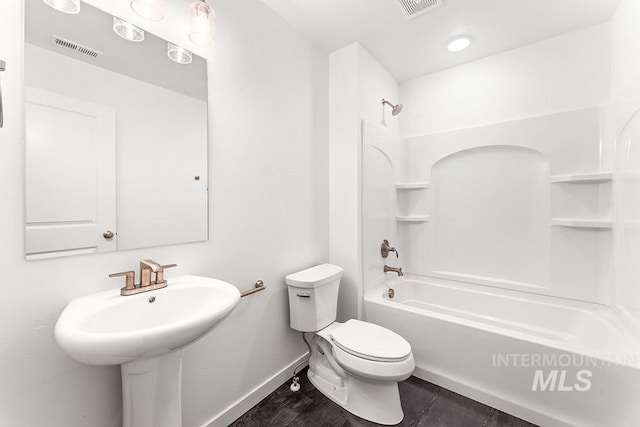 1609 N Impreza Ln Lot 24/1, Boise, ID 83713 - full bath with baseboards, toilet, and shower / tub combination
