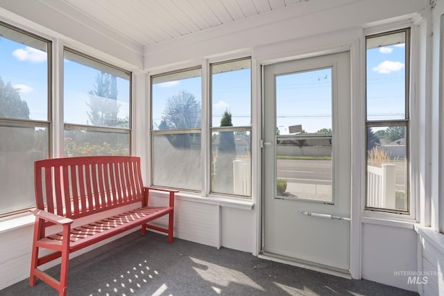 view of sunroom / solarium