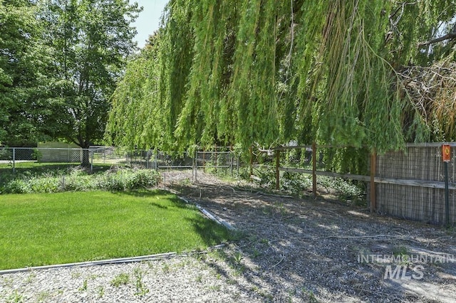 2555 E Quail Run Rd, Emmett, ID 83617 - view of yard