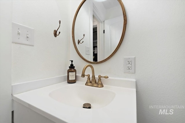 5009 Airport Rd, Nampa, ID 83687 - bathroom featuring vanity