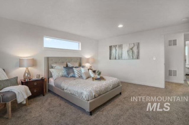 view of carpeted bedroom