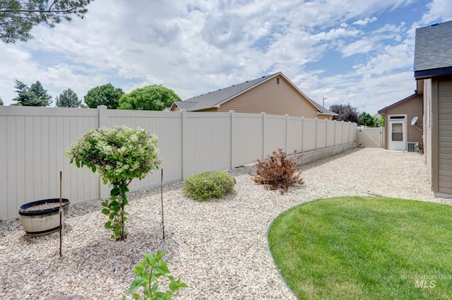 2018 S Sandcrest Loop, Nampa, ID 83686 - view of yard