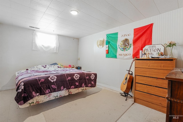 1520 R St, Heyburn, ID 83336 - bedroom featuring tile patterned floors
