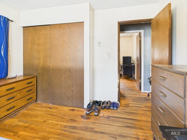 143 Timberline Dr, Pierce, ID 83546 - bedroom with wood finished floors