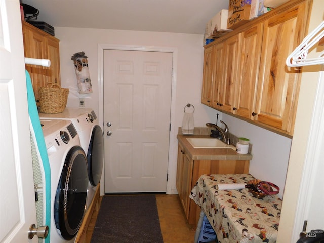 26737 Chips Ln, Parma, ID 83668 - washroom featuring cabinet space and washer and dryer