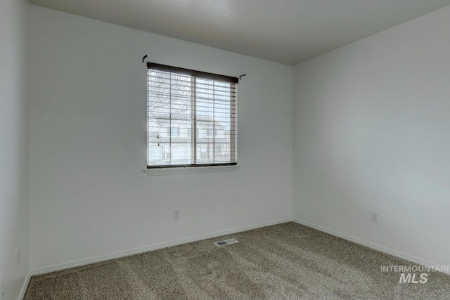 empty room with carpet