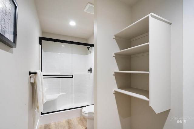 1178 S Barberry Pl, Nampa, ID 83686 - full bath featuring a shower stall, toilet, and recessed lighting
