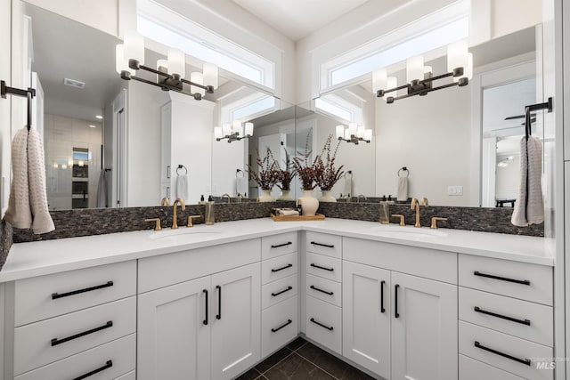 3051 S Sedgebrook Ln, Eagle, ID 83616 - bathroom featuring a chandelier and double vanity
