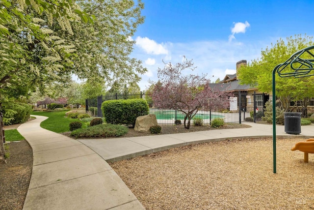10685 W Evelia St, Boise, ID 83709 - view of home's community with a pool