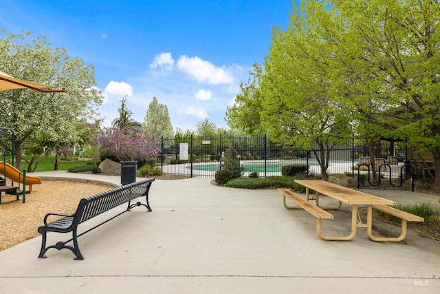 10685 W Evelia St, Boise, ID 83709 - view of home's community featuring a pool