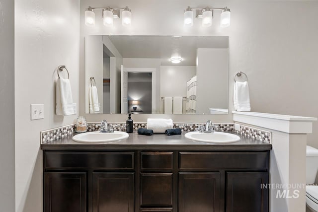 1873 W American Fork Dr, Meridian, ID 83642 - full bath with toilet and double vanity