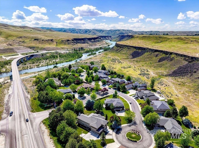 6370 E Escarpment Ct, Boise, ID 83716 - aerial view of residential area featuring a large body of water