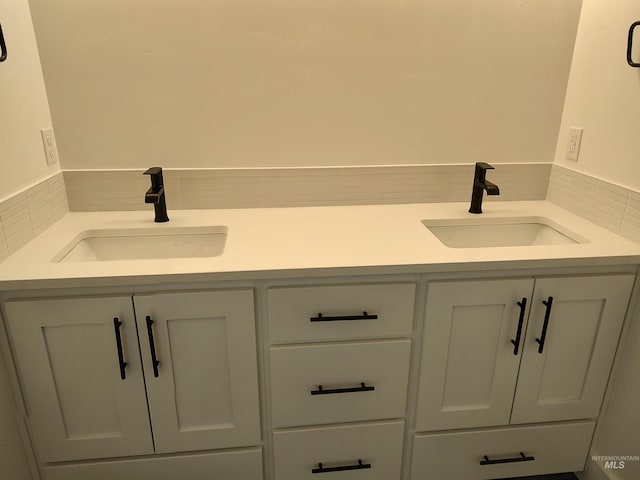 bathroom with vanity