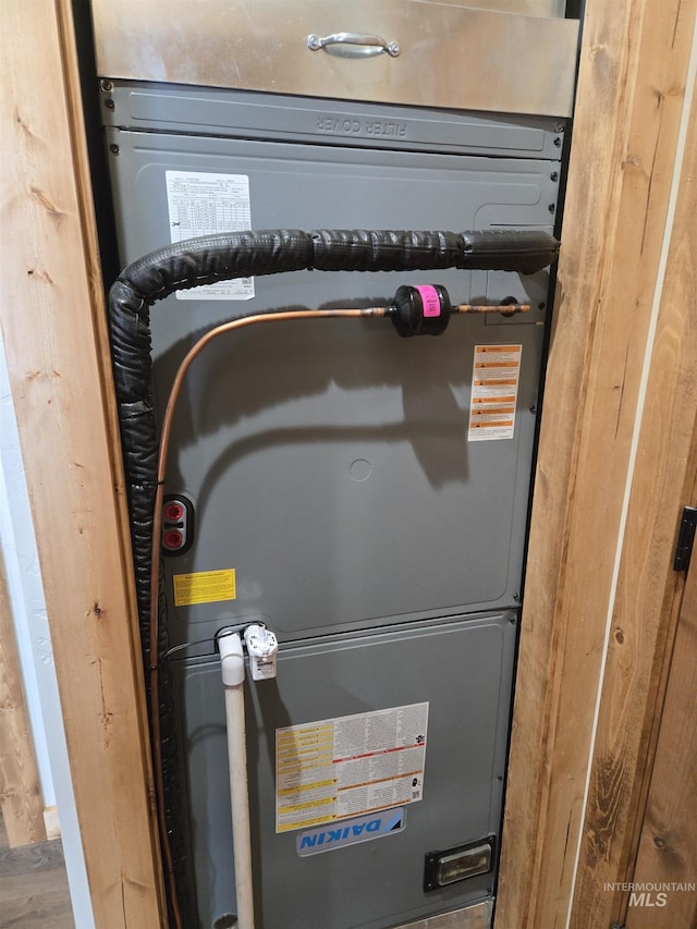 utilities with heating unit