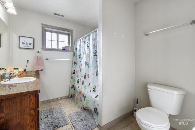 full bathroom with vanity, toilet, and shower / bathtub combination with curtain