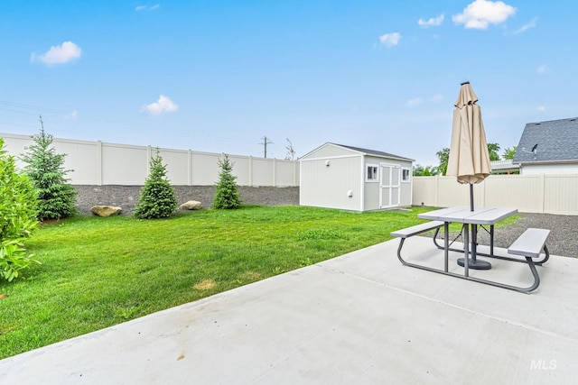 10255 W Gladiola St, Star, ID 83669 - fenced backyard with a patio area, a shed, and outdoor dining area