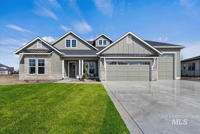 craftsman house with a garage, concrete driveway, a standing seam roof, board and batten siding, and a front yard