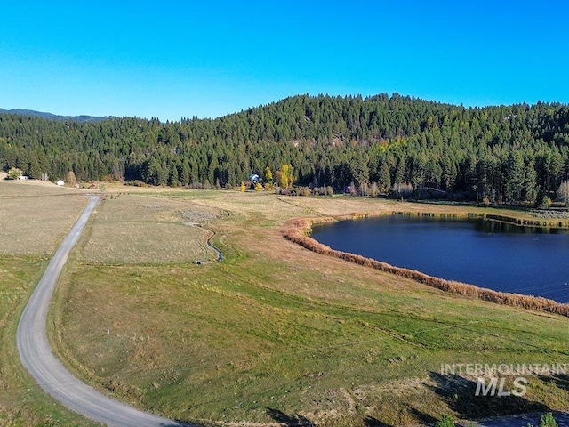 23 Hall Ln, West, Cascade, ID 83611
