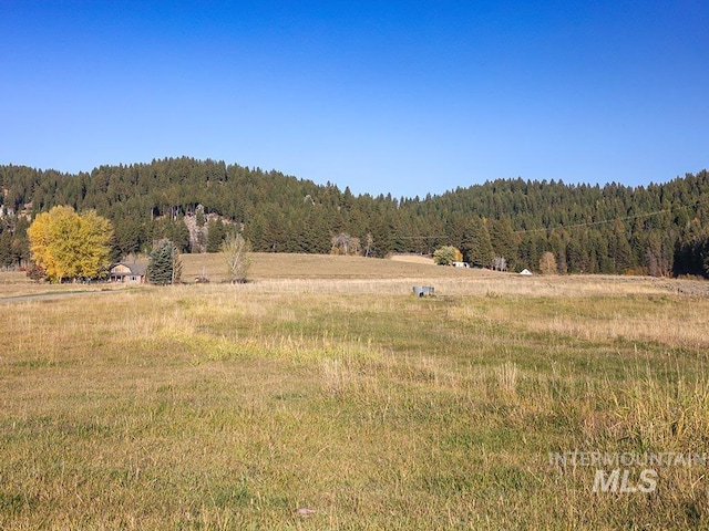 23 Hall Ln, West, Cascade, ID 83611