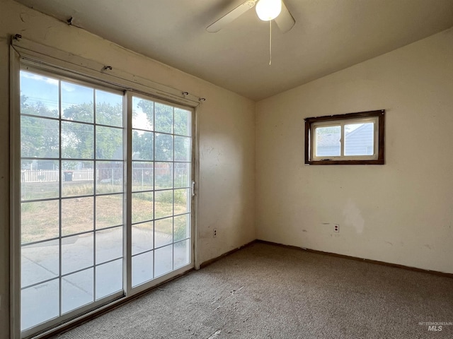 278 Taylor St, Twin Falls, ID 83301 - empty room featuring vaulted ceiling, healthy amount of natural light, carpet flooring, and baseboards