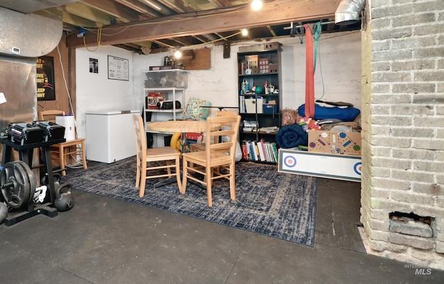 1713 Blaine St, Caldwell, ID 83605 - unfinished basement with fridge