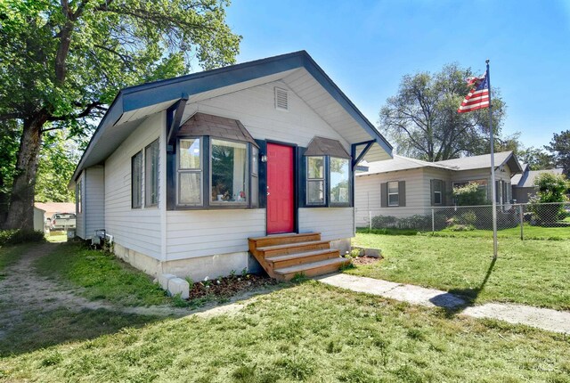 1713 Blaine St, Caldwell, ID 83605 - view of front of property featuring entry steps