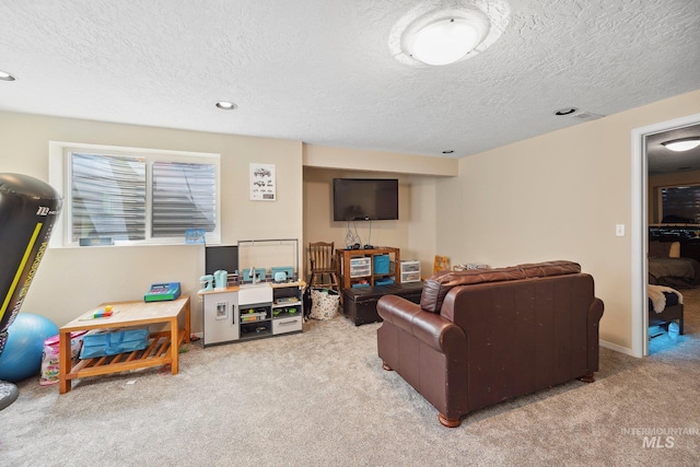 1229 N Hiltonhead Way, Eagle, ID 83616 - living area with carpet floors, a textured ceiling, and recessed lighting