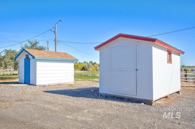 view of outdoor structure