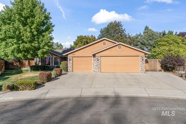 1548 N Vineyards Ave, Meridian, ID 83642 - single story home with a garage and concrete driveway