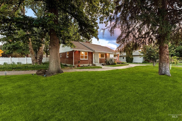 1600 E Victory Rd, Boise, ID 83706 - ranch-style house with brick siding