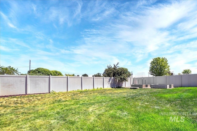 1123 Drexel Hill Ave, Caldwell, ID 83605 - view of yard