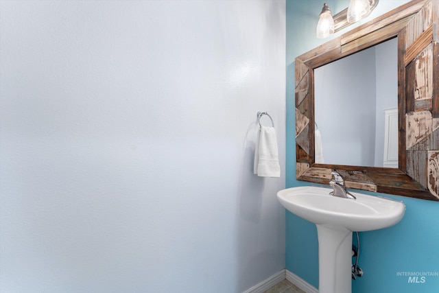 4019 E Man O War Dr, Nampa, ID 83686 - bathroom featuring baseboards