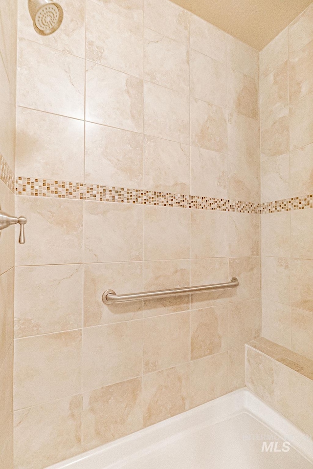 7053 W Butte Ln, Boise, ID 83704 - bathroom featuring a shower