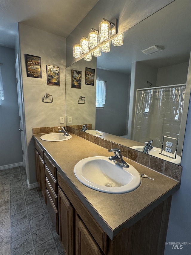 1173 Knoll Ridge Rd, Twin Falls, ID 83301 - bathroom with baseboards, double vanity, and a shower with curtain