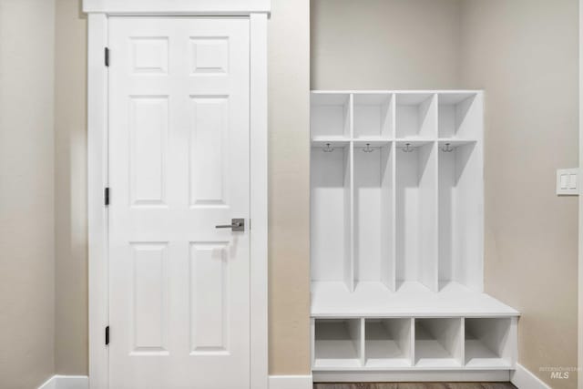 mudroom featuring baseboards