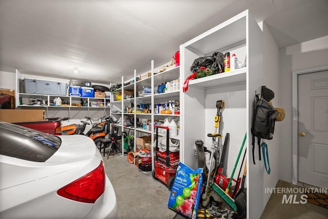 529 S State St, Nampa, ID 83686 - view of garage