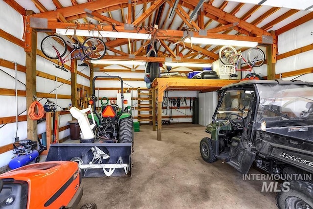 2510 Price Valley Rd, New Meadows, ID 83654 - view of garage