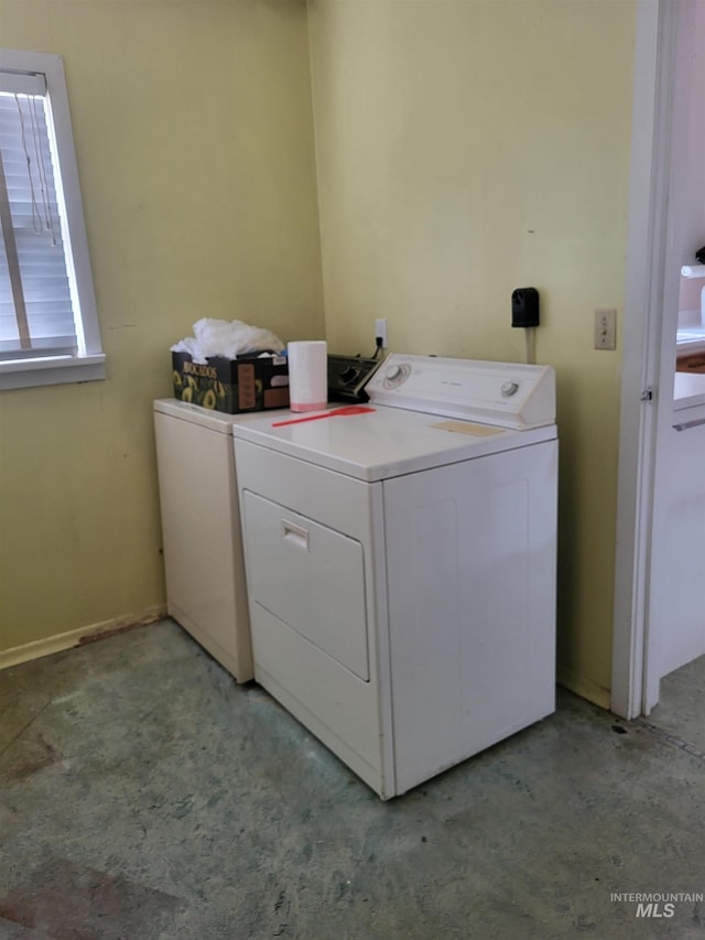 240 N D St, Orofino, ID 83544 - clothes washing area with laundry area and washer and clothes dryer