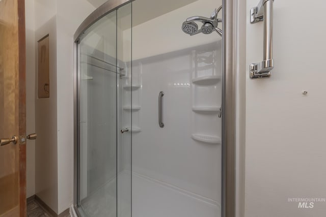1040 N Pennsylvania Ave, Fruitland, ID 83619 - full bathroom with a stall shower