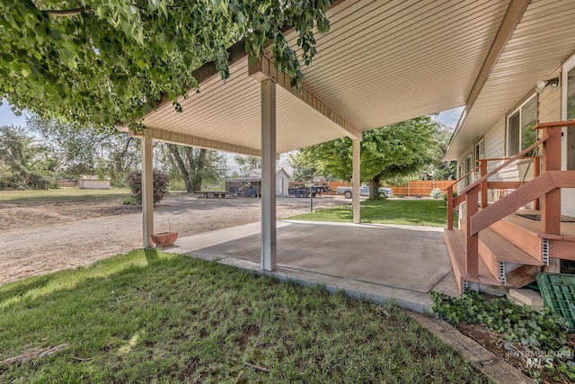 1040 N Pennsylvania Ave, Fruitland, ID 83619 - view of patio