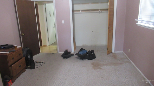 1112 W D St, Vale, OR 97918 - unfurnished bedroom with carpet flooring, a closet, and baseboards