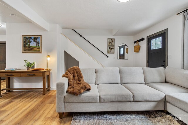 16 Grouse Rd, Idaho City, ID 83631 - living area with baseboards and light wood-style flooring