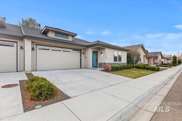 view of front of house with a garage