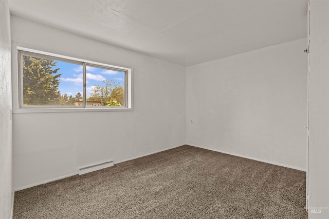 1402 Southside Blvd, Nampa, ID 83686 - empty room featuring carpet floors