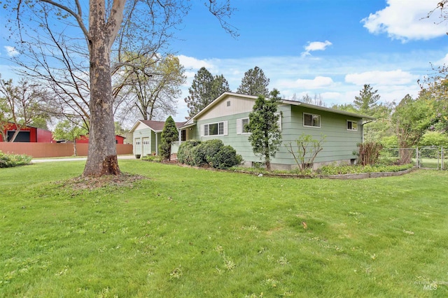view of yard with fence