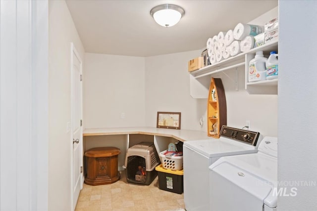 562 Castle Rock Ave, Middleton, ID 83644 - washroom with washer and clothes dryer