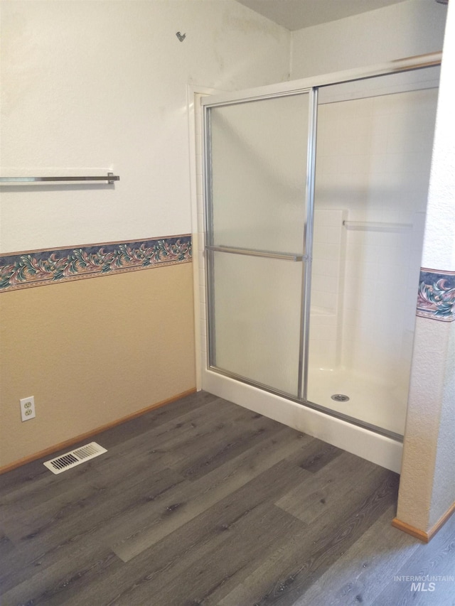 410 Cedar St, Middleton, ID 83644 - bathroom with wood finished floors and a shower stall