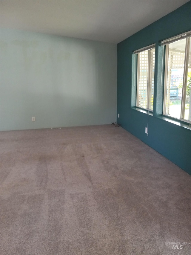 410 Cedar St, Middleton, ID 83644 - view of carpeted spare room