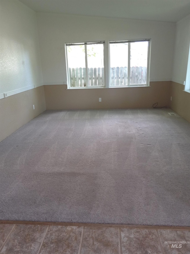 410 Cedar St, Middleton, ID 83644 - empty room featuring carpet floors